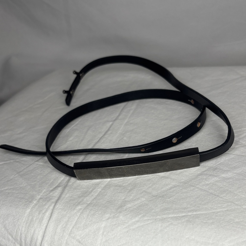 Black thin high waist Belt with Silver Accent